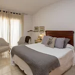 De La Placa Hotel 3*
