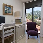 Hotel De La Placa 3*