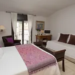 De La Placa Hotel Cabrils