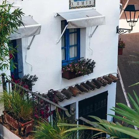 Hotel De La Placa Cabrils