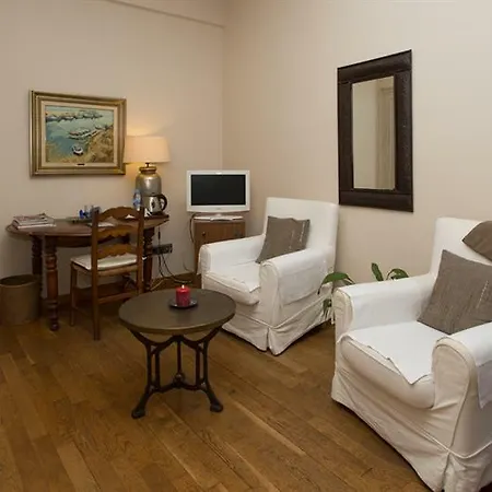 De La Placa Hotel 3*