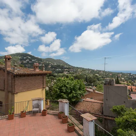 Hotel De La Placa Cabrils